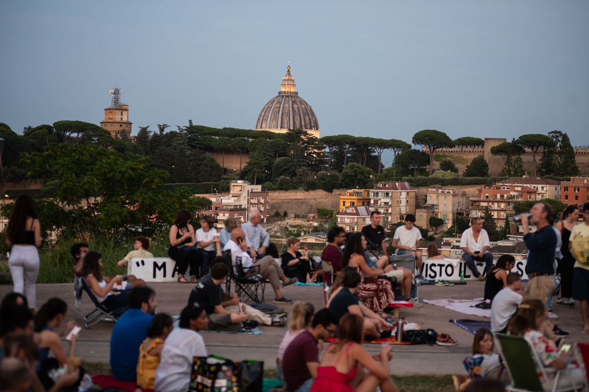 cinema in piazza