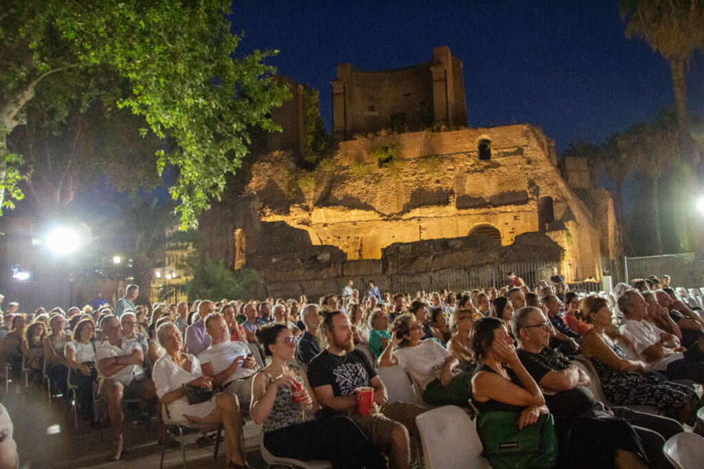notti-cinema-piazza-vittorio