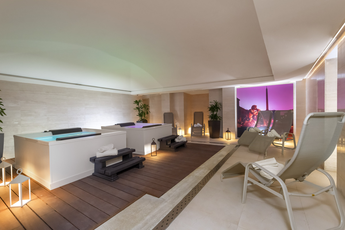 hotel indigo spa