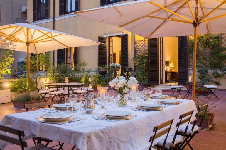 Palazzo Berardi luxury accommodation in Rome