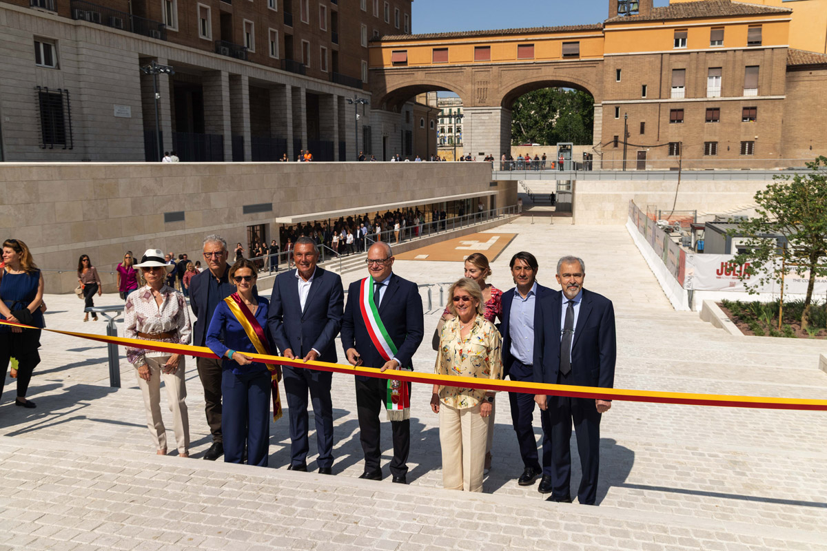 Piazza Augusto Imperatore is reborn