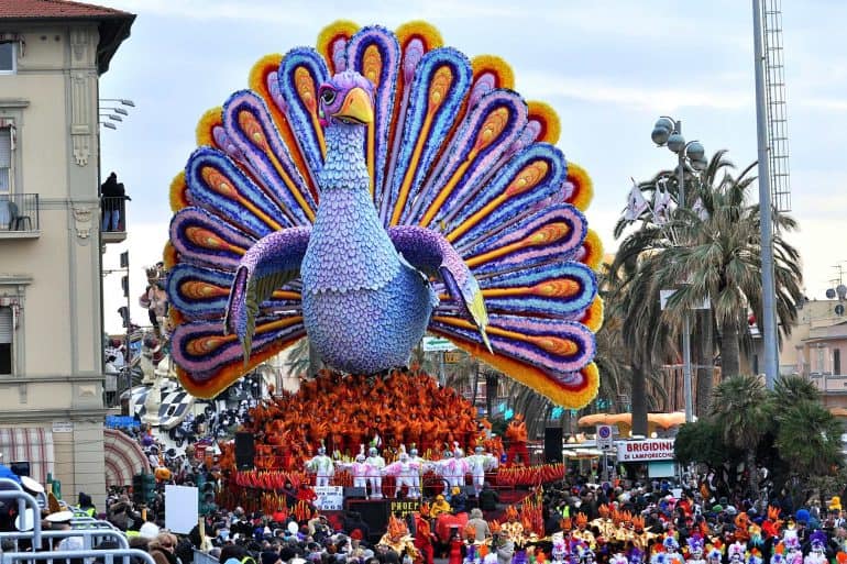 Carnevale-di-Viareggio