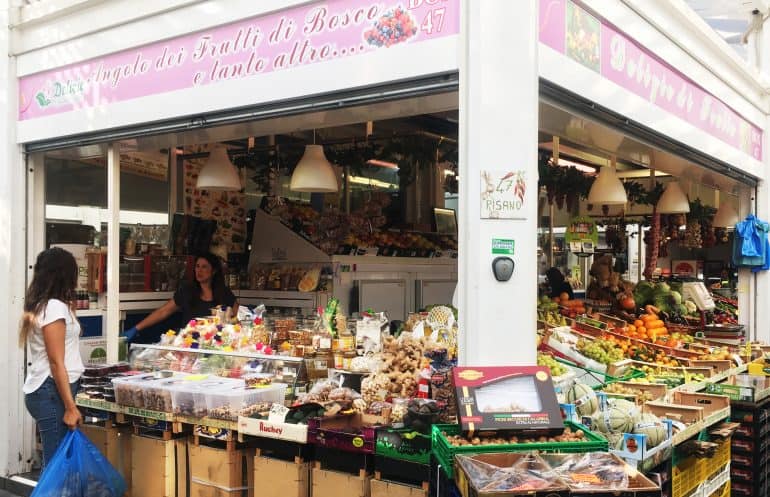 Food markets in Rome: Mercato Testaccio