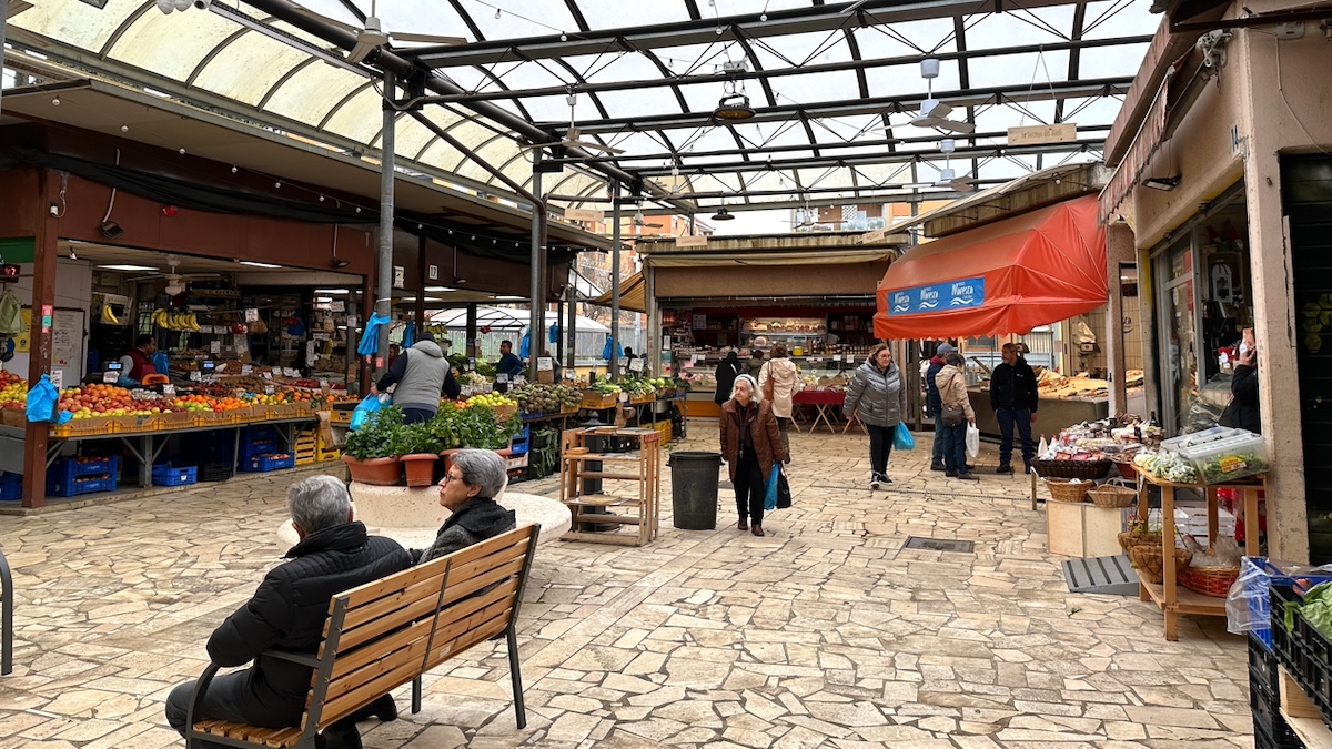 Rome’s Food Markets: A Blend of Tradition and Modernity