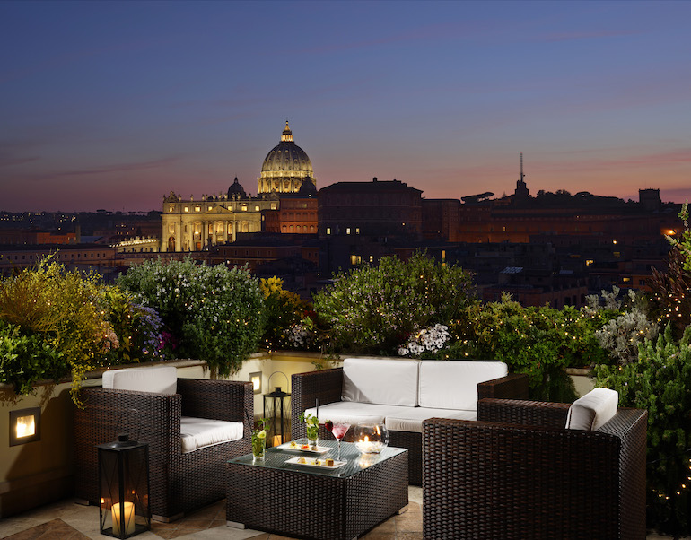 Les Etoiles Rooftop Cocktail Bar Rome