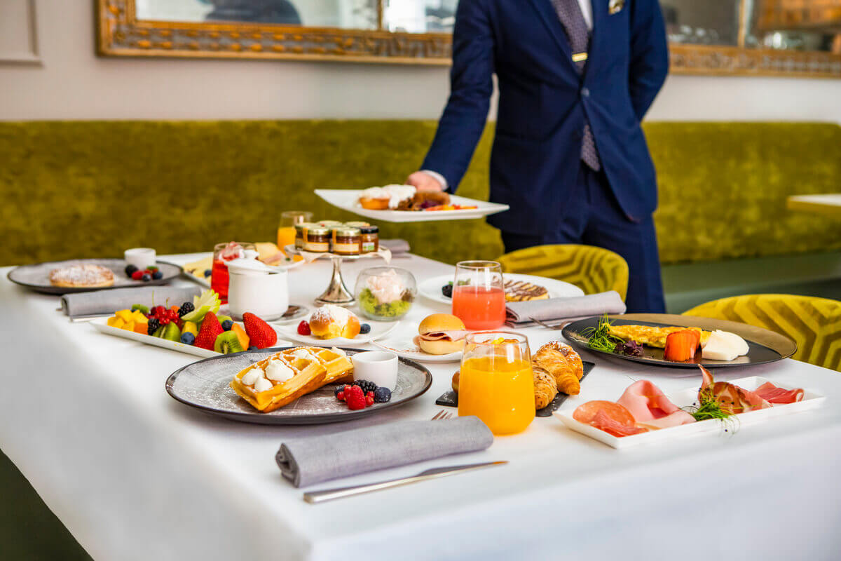 DonnaE Bistrot – A Tranquil Rooftop Escape in the Heart of Rome