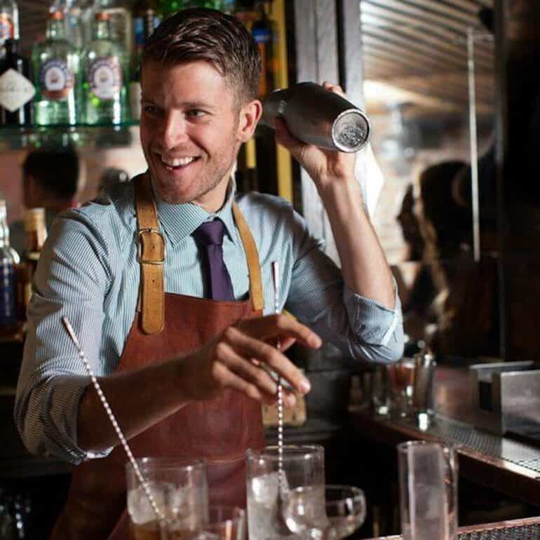 Cocktail-making class in Trastevere
