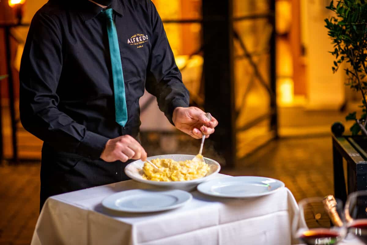 Piazzetta Alfredo: outdoor dining in Rome's centro storico