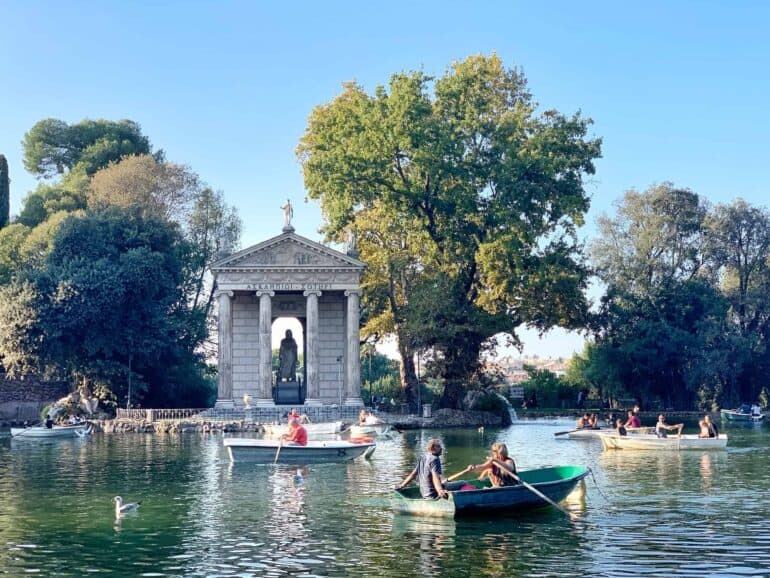 Foxtrail: the treasure hunt to discover Rome's wonders