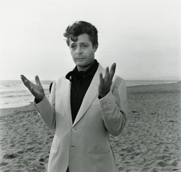 Marcello Mastroianni at Museo dell'Ara Pacis