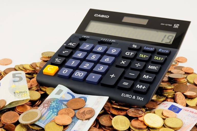 Paying Utilities in Italy