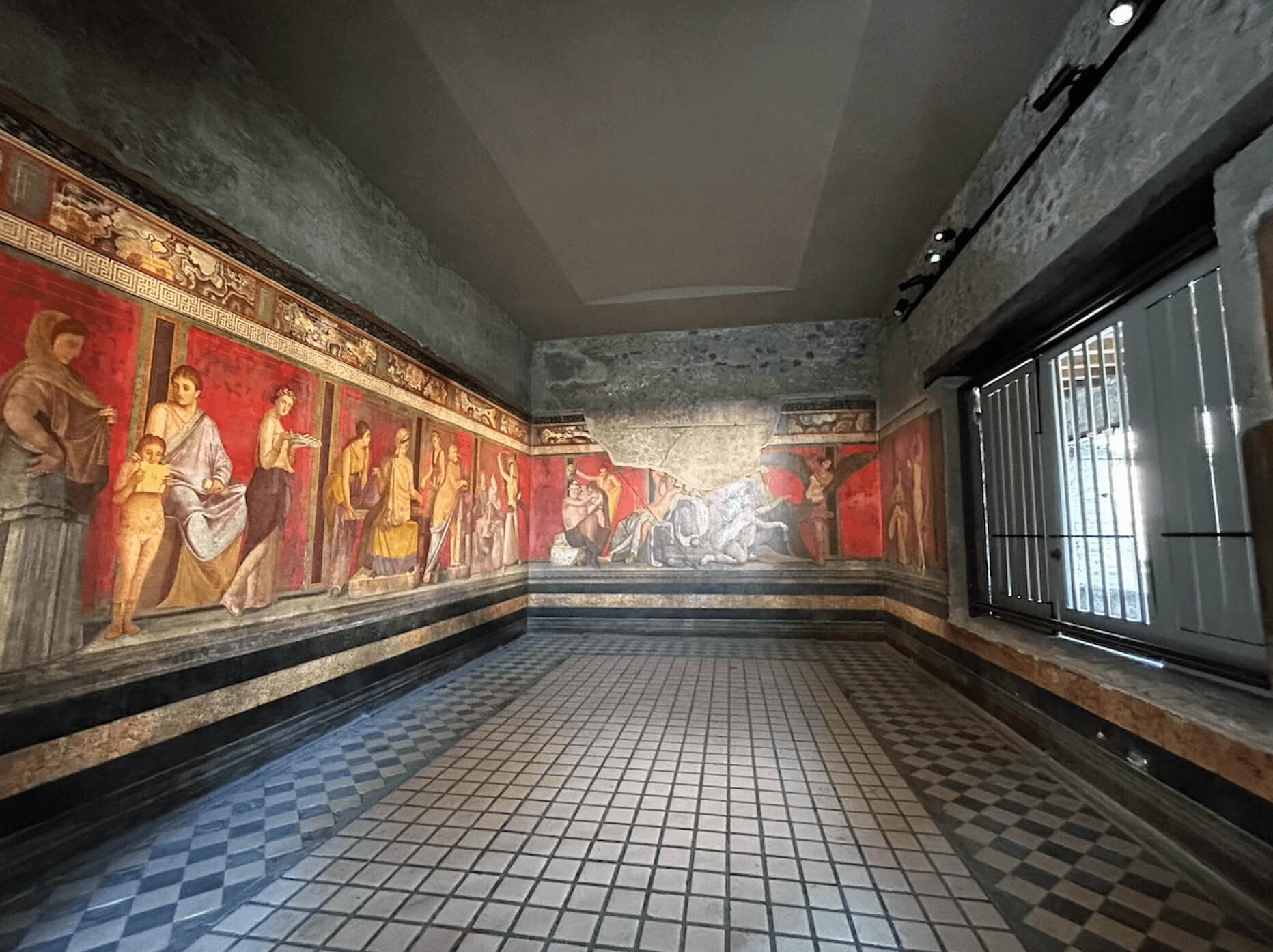 visit pompeii