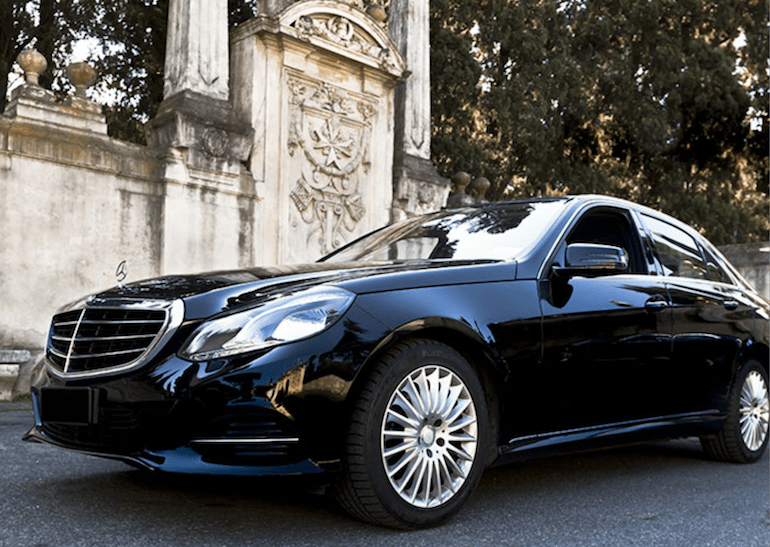 How to get to and from Rome's airports