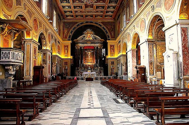 san-lorenzo-in-lucina-rome