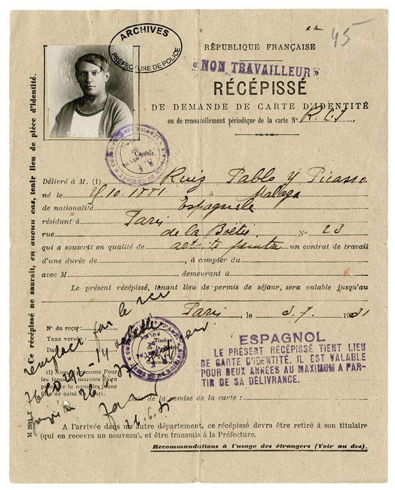06_Ricevuta-per-la-richiesta-per-la-carta-d'identità-di-Pablo-Picasso,-con-timbro-_spagnolo-3-luglio-1931_Archivio-Prefettura-di-Parigi