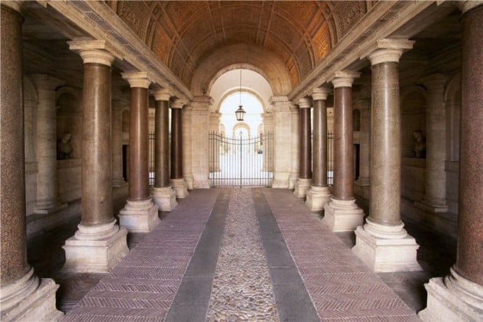 ROME’S FOURTH WONDER: Palazzo Farnese