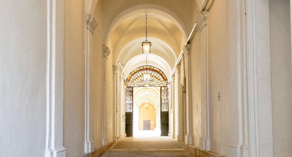 Corridoio-Borromini sant'ivo alla sapienza