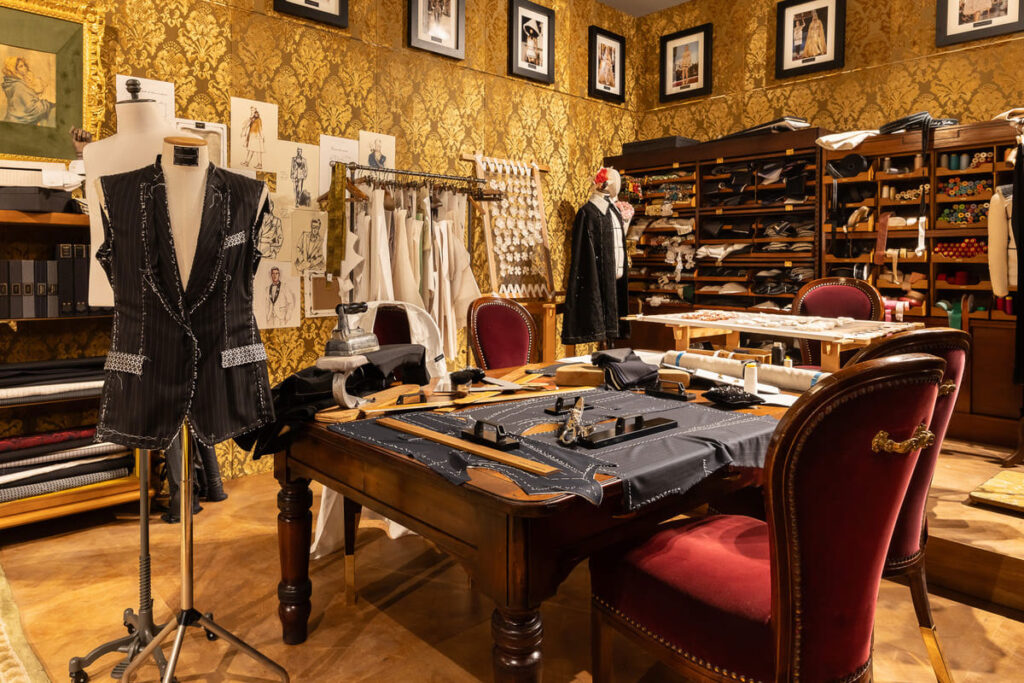 Dal-Cuore-Alle-Mani-Dolce&Gabbana
