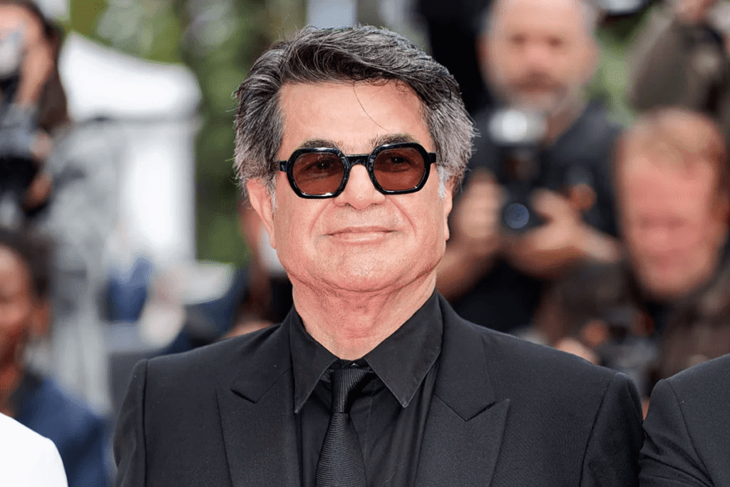 Jafar Panahi will receive the Lifetime Achievement Award