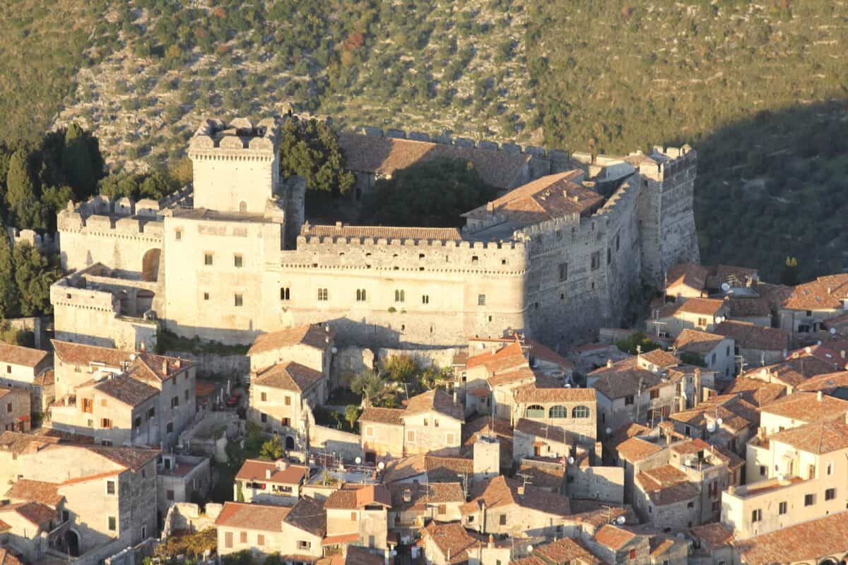 Sermoneta