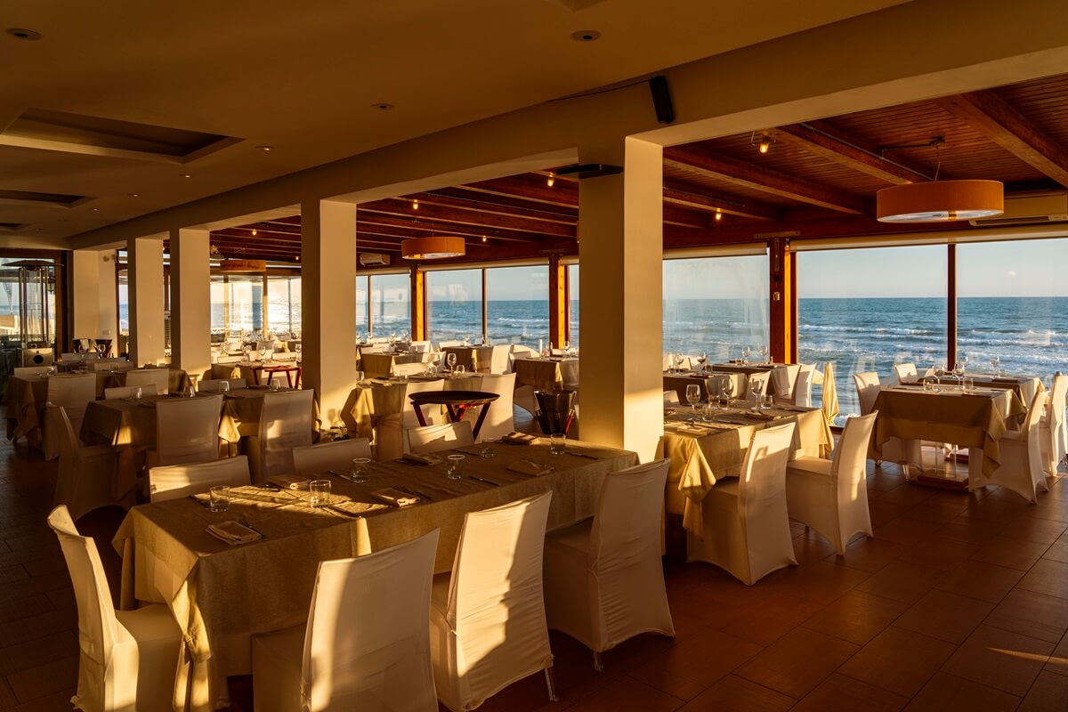 Primo Osteria Mediterranea: buon cibo e relax fronte mare