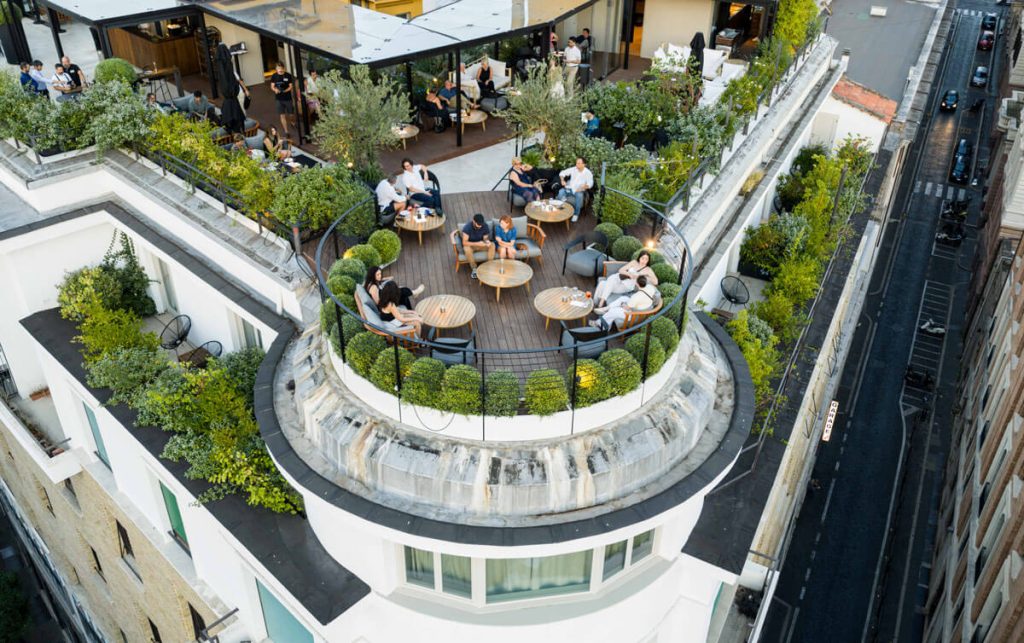 TH-Roof-Rome-Rooftop-Bar-for-Cocktails,-Lunch-&-Views (1)