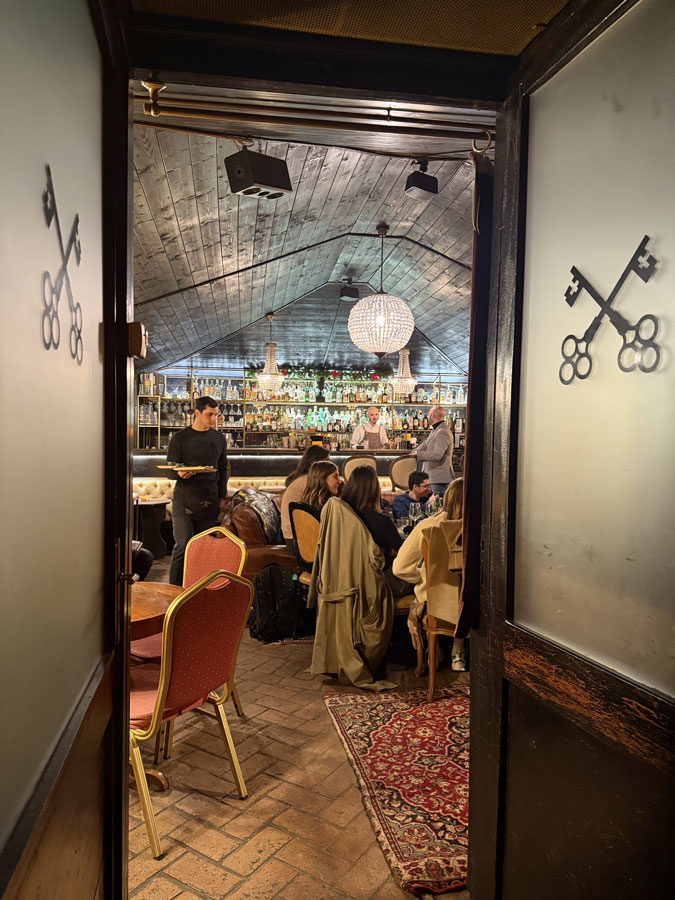 blackmarket-roma