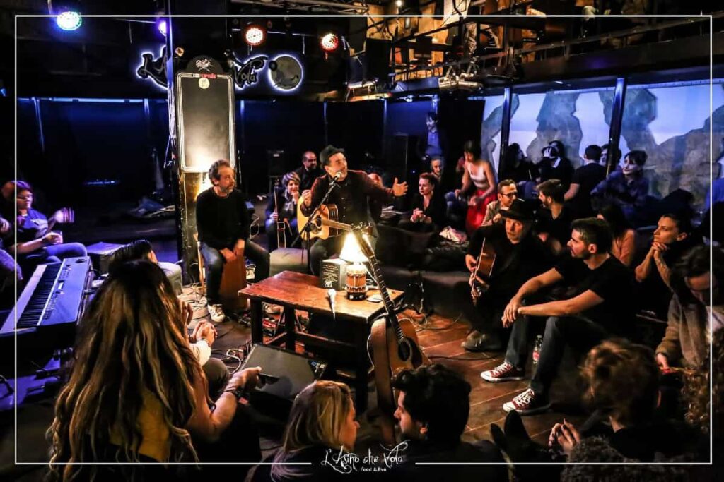 lasino-che-vola-rome