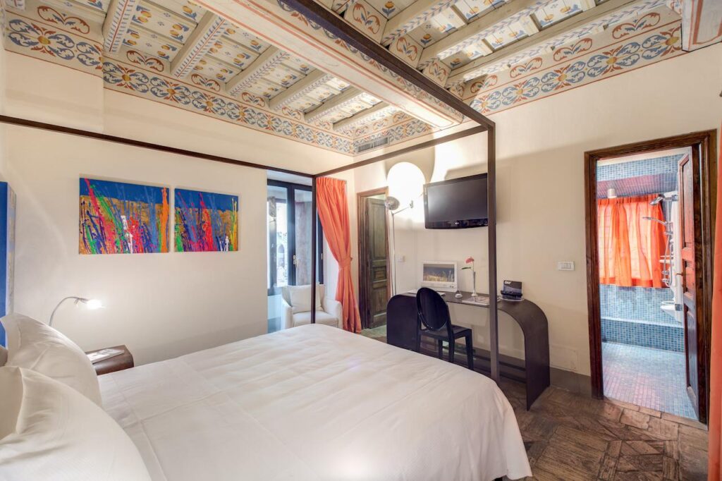 Residenza Torre di Colonna - luxury guest house in Rome