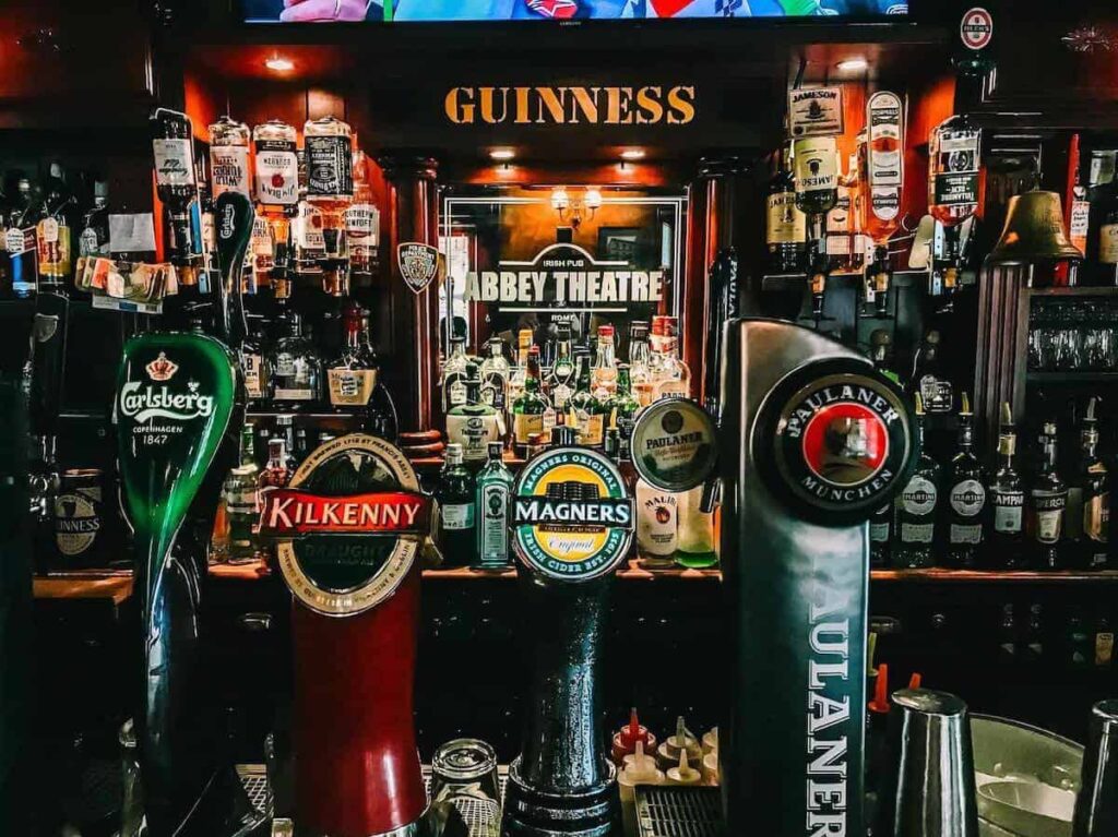 Sports Bars and Pubs in Rome