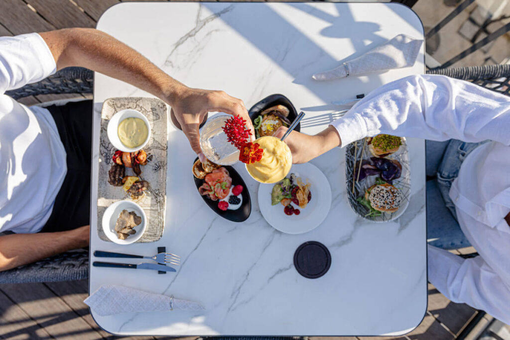 adele-rooftop-aperitivo-in-rome