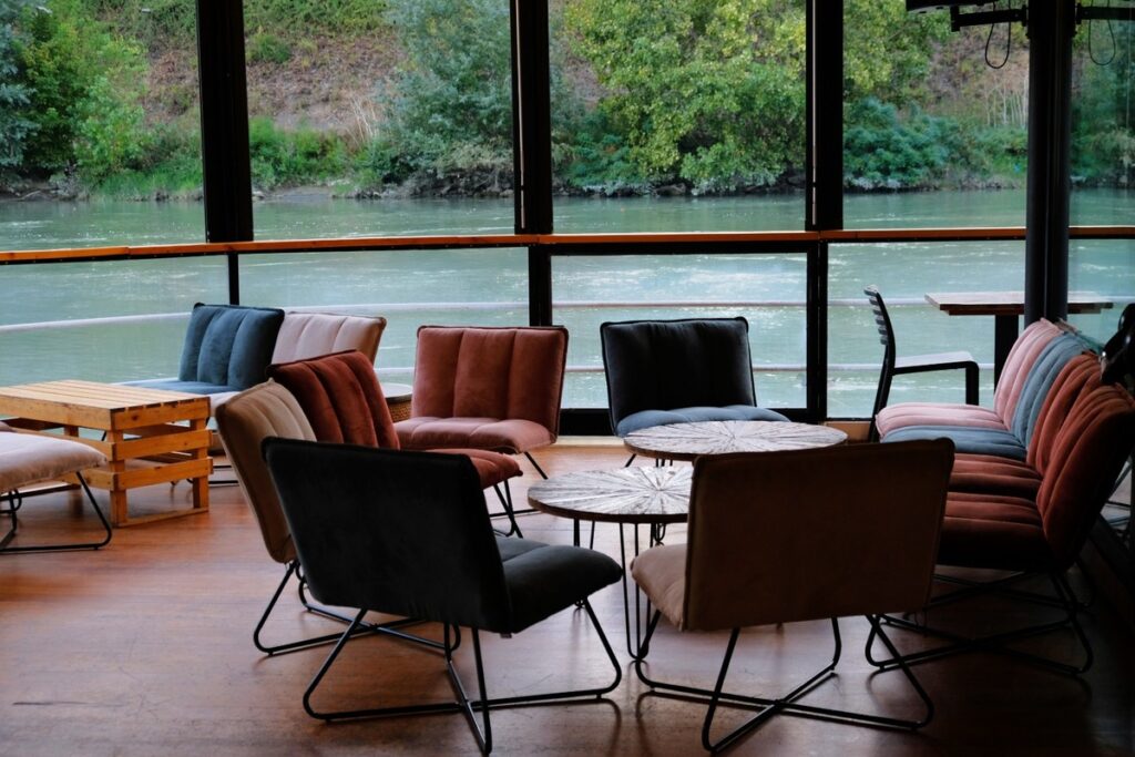 LOUNGE BAR - mezzaluna lato tevere