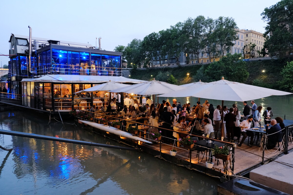 baja ristorante tevere roma