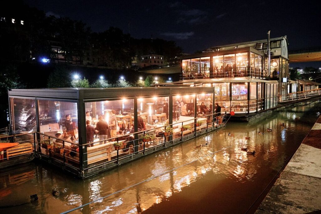 baja ristorante tevere roma