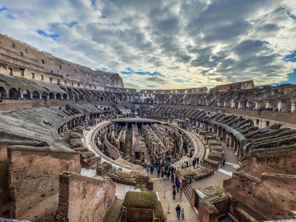 Colosseum Tickets vs Guided Tours: The Best Way to Visit Rome’s Iconic Amphitheatre