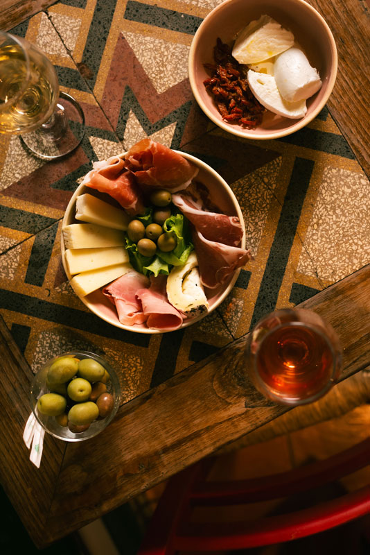 enoteca-il-piccolo-roma-aperitivo